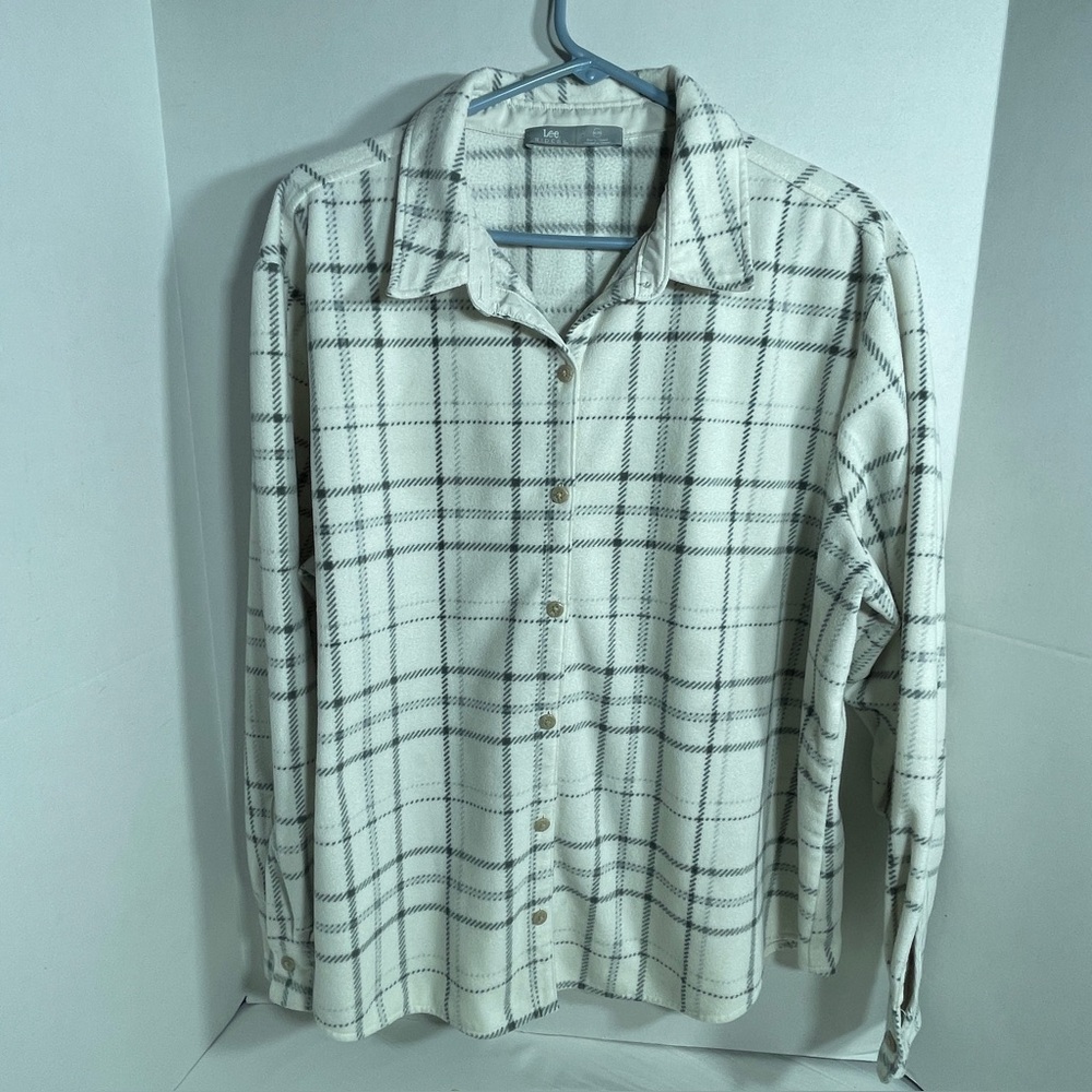 Lee Riders Women  XXL Flannel Plaid White Gray Button Up Shirt P2P 26" L26" Soft